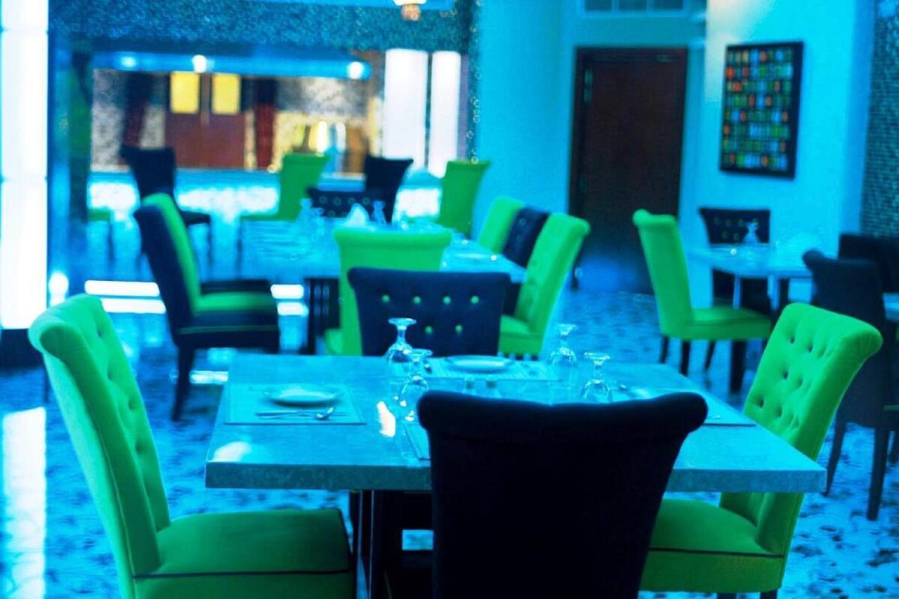 Panorama Hotel And Spa Manama Luaran gambar
